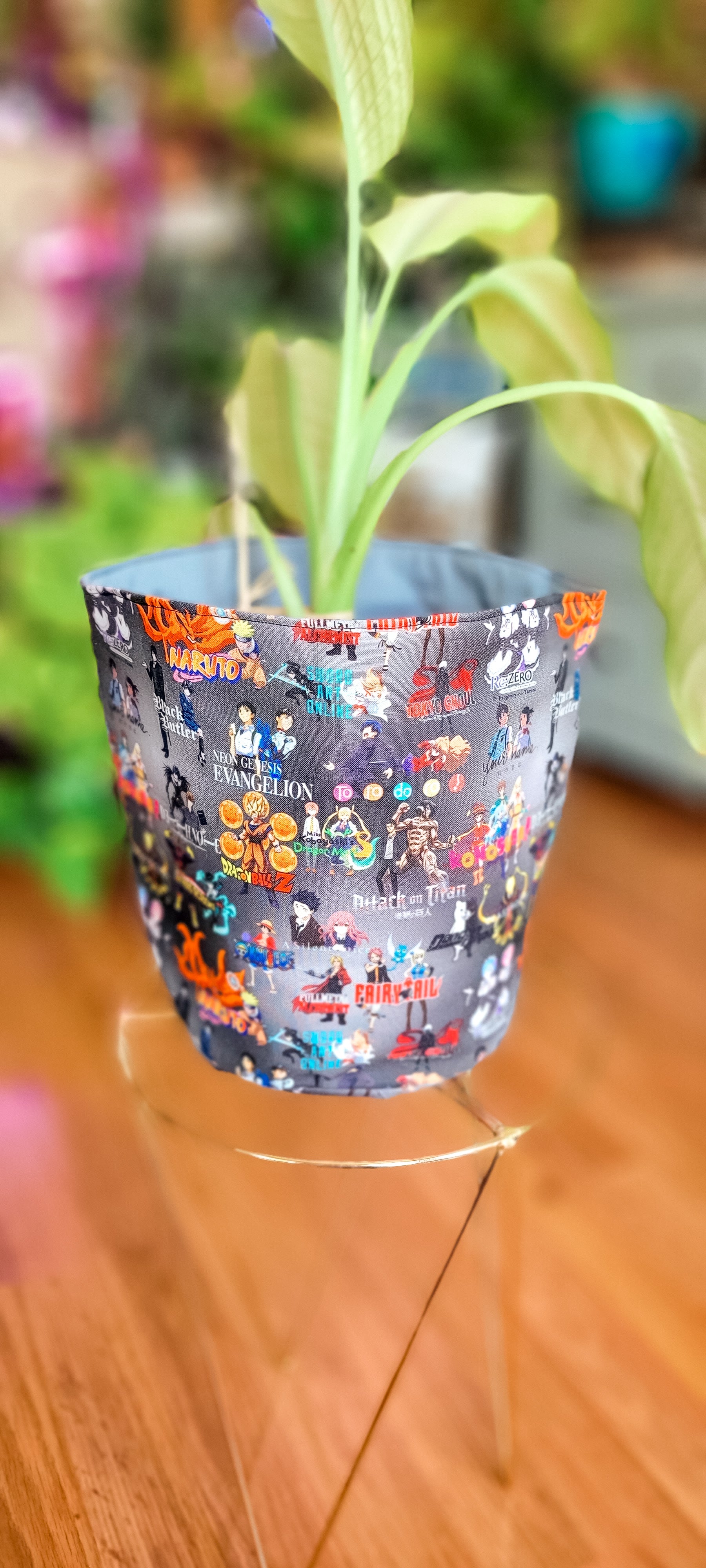 My Neighbor Totoro pots | Painted plant pots, Painted pots diy, Painted flower  pots